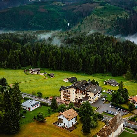 Hotel Bellamonte เปรดัซโซ ภายนอก รูปภาพ